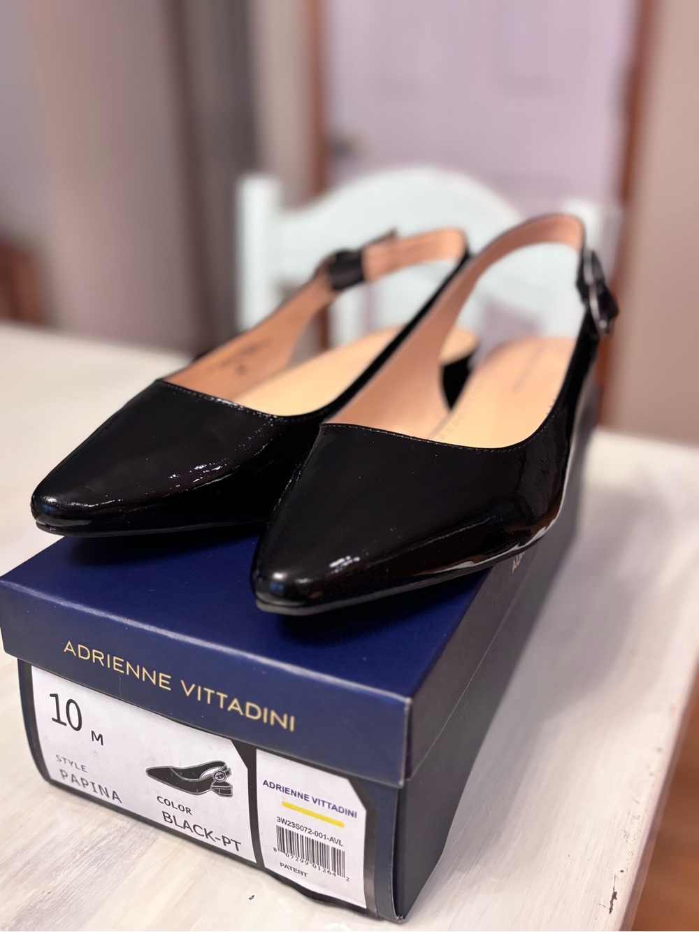 EUC Adrienne Vittadini Papina Women's Shoe Pointed Patent Leather Black Size 10M